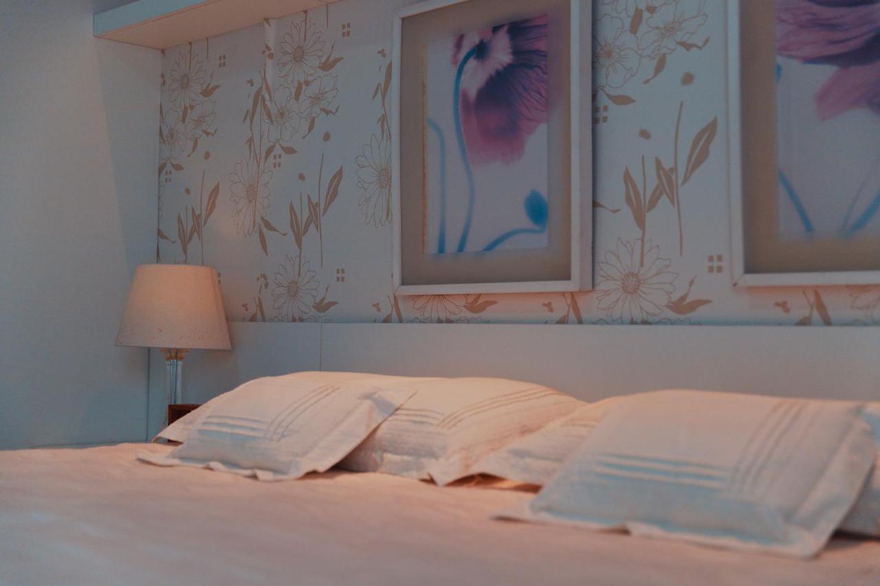Apartamento Alto Padrao Com 3 Suites, Sala 3 Ambientes Todos Com Ar, Ambientes Novos E Moderno. Ubatuba Eksteriør billede