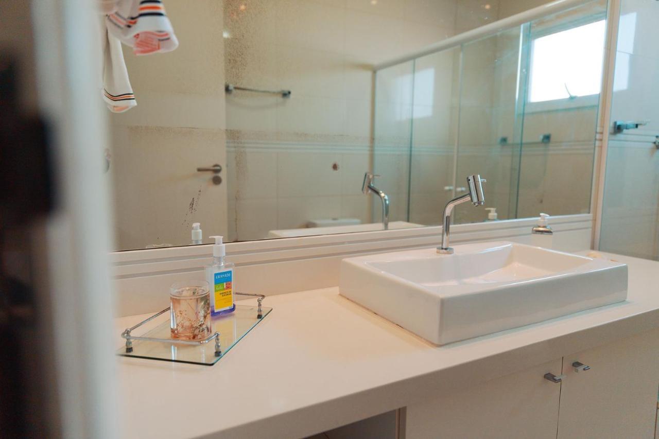 Apartamento Alto Padrao Com 3 Suites, Sala 3 Ambientes Todos Com Ar, Ambientes Novos E Moderno. Ubatuba Eksteriør billede