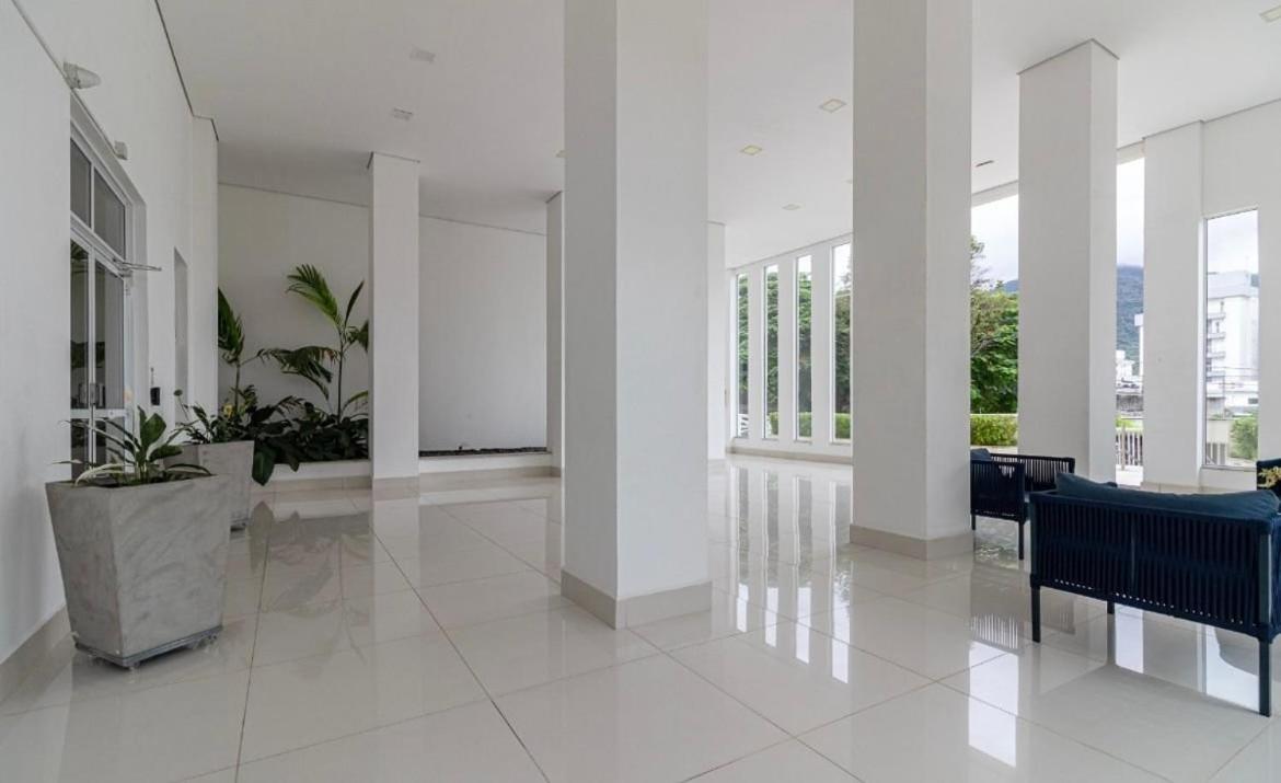 Apartamento Alto Padrao Com 3 Suites, Sala 3 Ambientes Todos Com Ar, Ambientes Novos E Moderno. Ubatuba Eksteriør billede